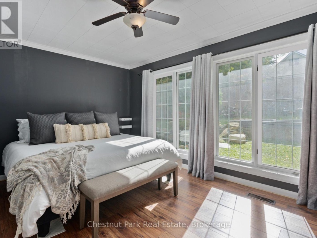 3 CORA STREET E, 