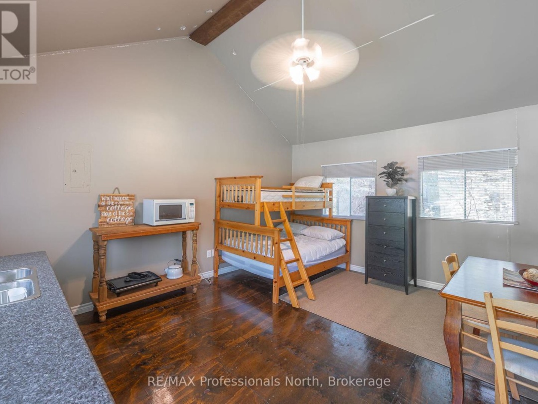 24 RELAX AVENUE, 