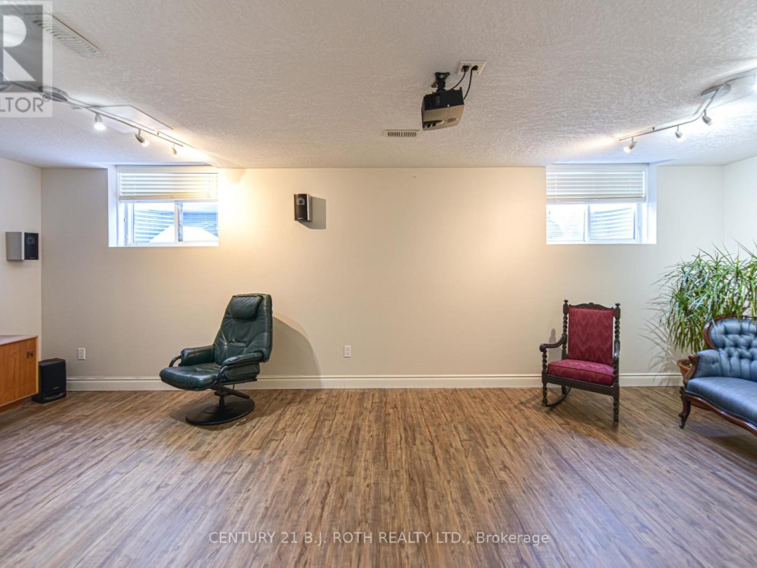 15 - 5 INVERMARA COURT, Lake Simcoe