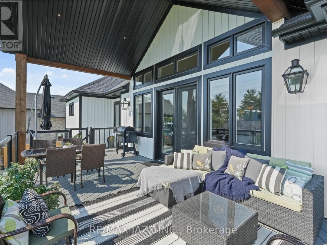 48 PLEASANT VIEW CRESCENT, 