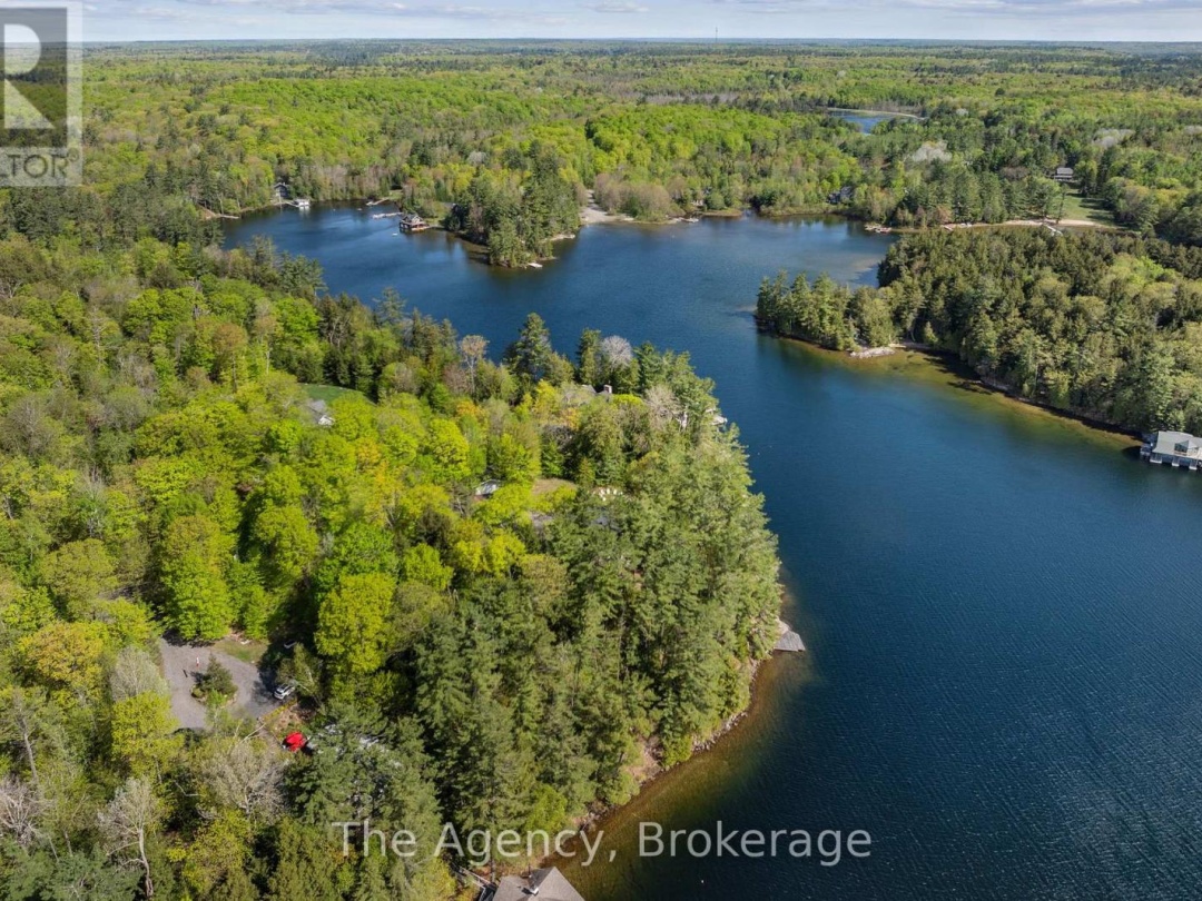 80 Tall Timbers Road, Lake Joseph
