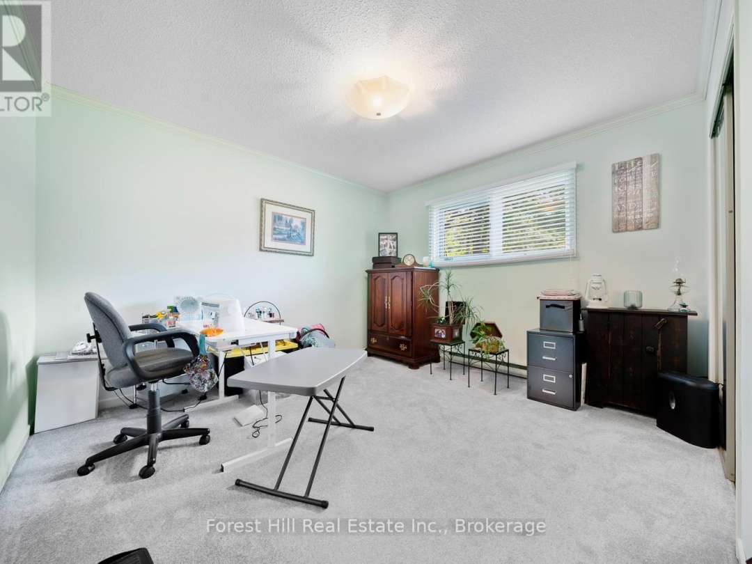 17 SKERRYVORE CIRCLE, 