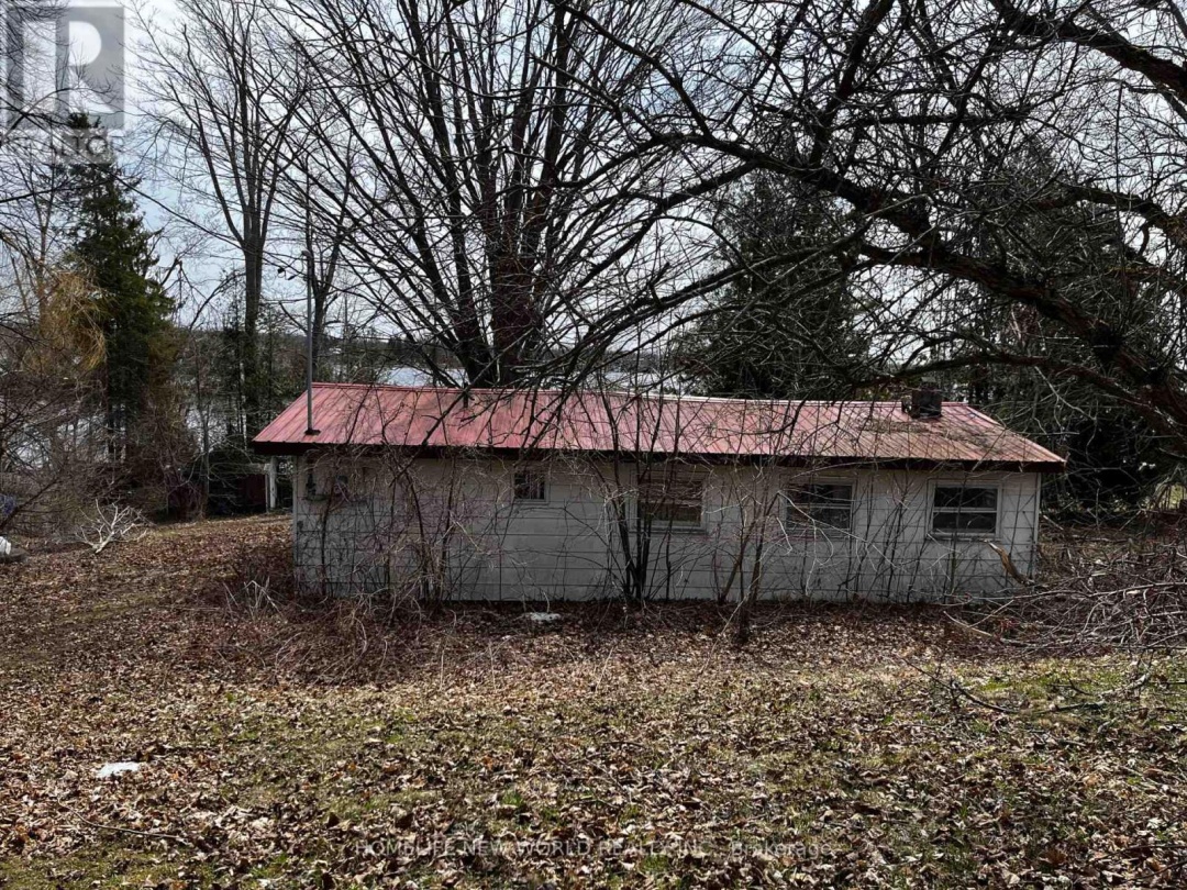 1288 Portage Road, Mitchell Lake