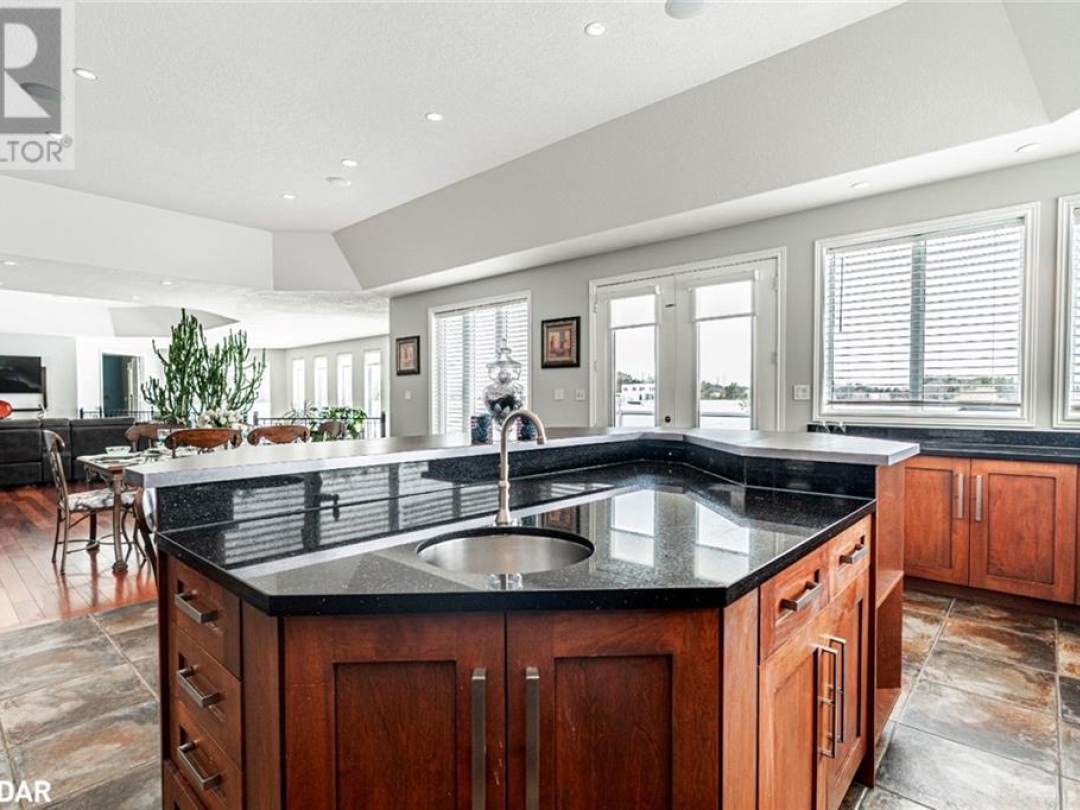 1372 Division Road East, Pond 