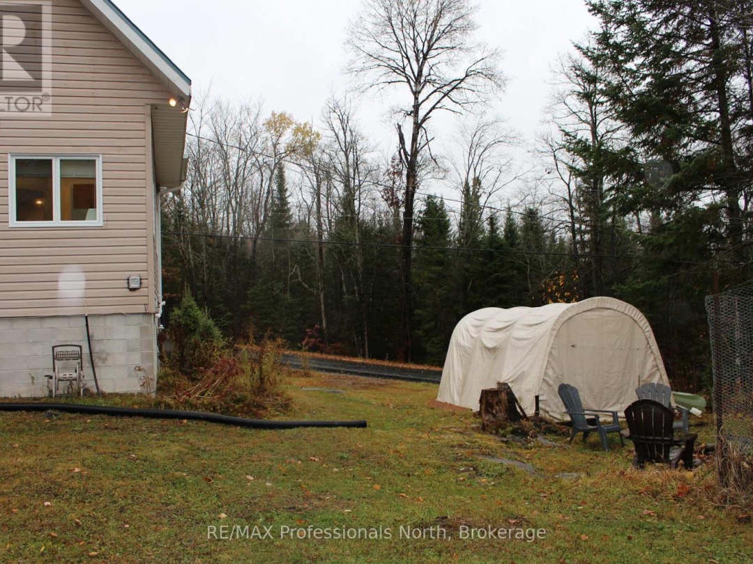 1121 OLD DONALD ROAD N, 