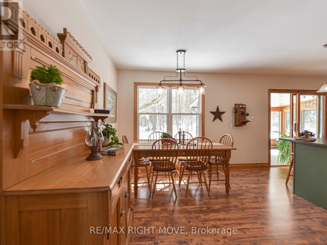 1613 Mt. St. Louis Road E, Oro-Medonte