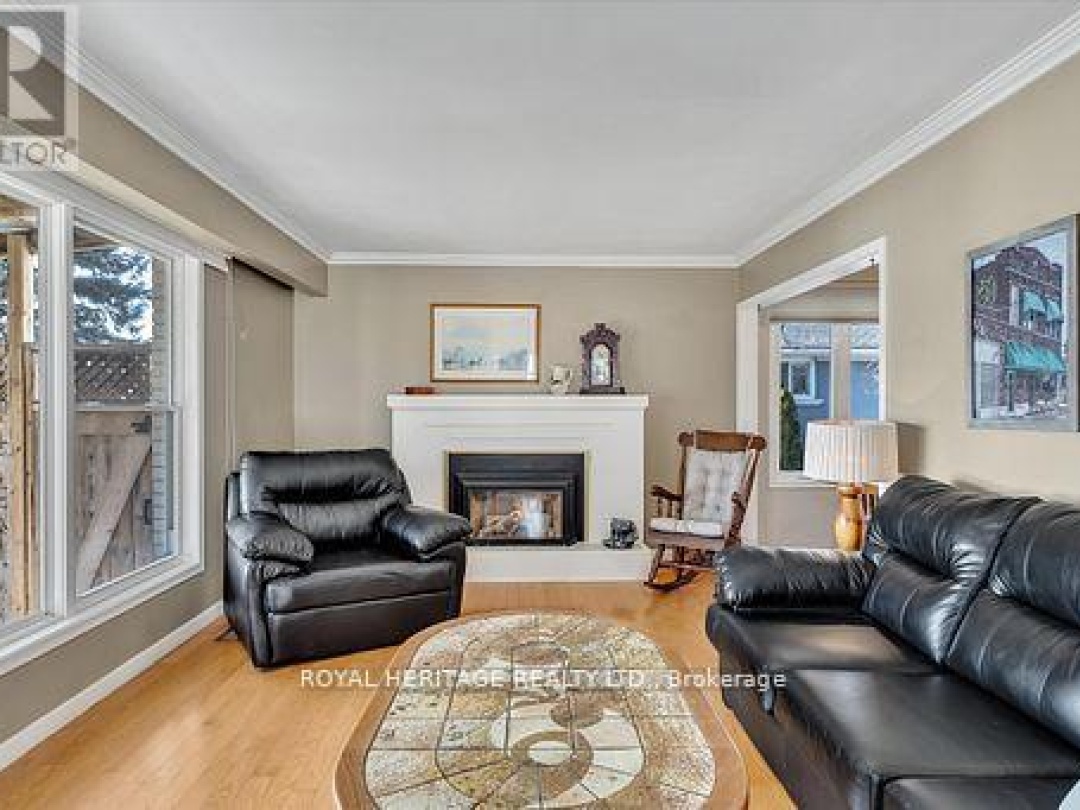 111 Beehive Drive, Sturgeon Lake