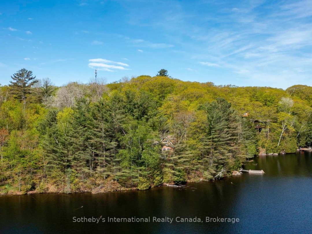 14 Burnegie Lane, Otter Lake