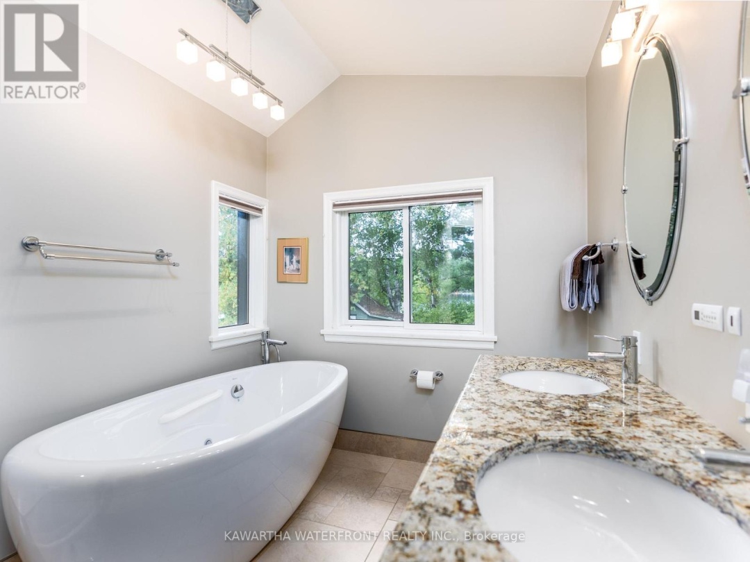 31 SHADOW LAKE 40 ROAD, 