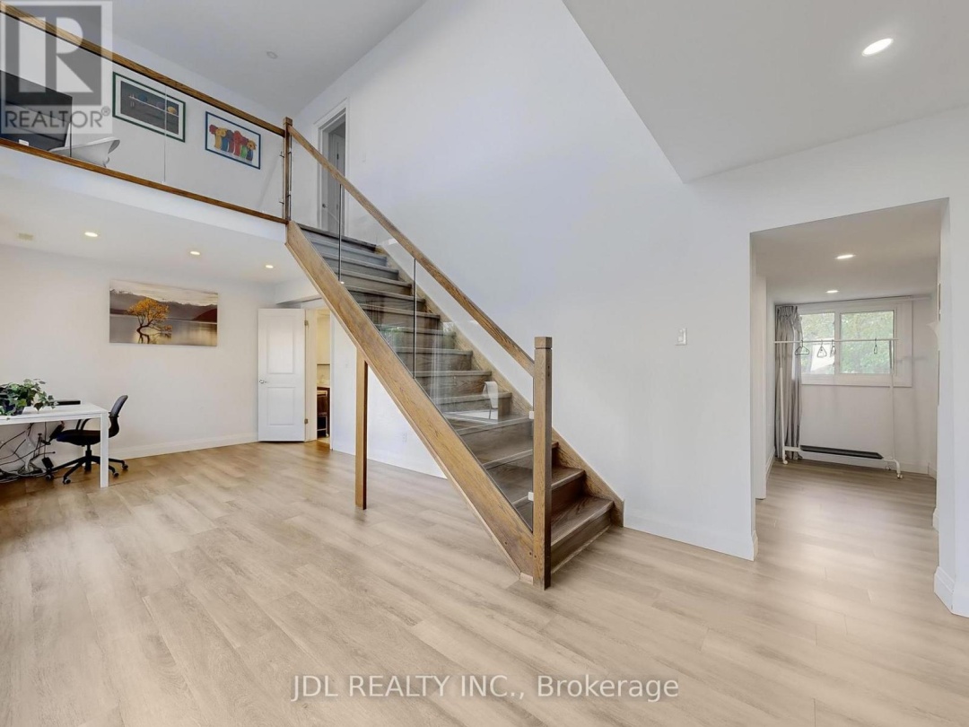 25220 Maple Beach Road, Lake Simcoe