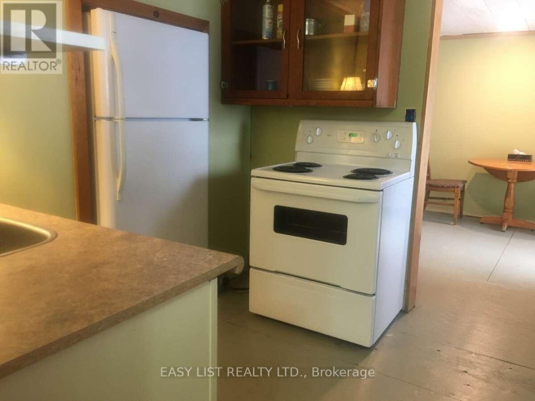 1045 REYNOLDS ROAD, Horseshoe Lake