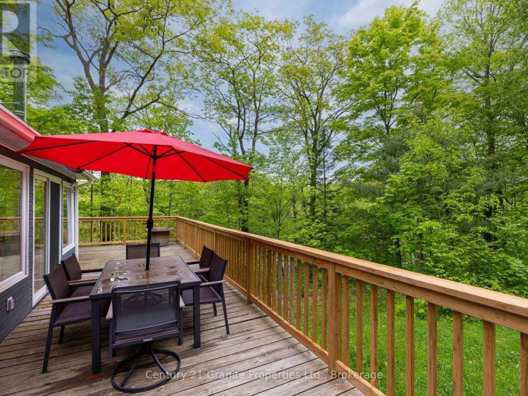 131 Downes Road, Horseshoe Lake