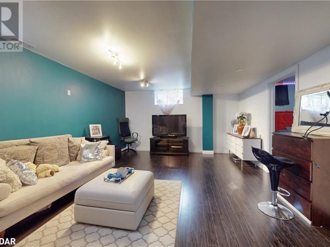 3276 TURNBULL Drive, Severn