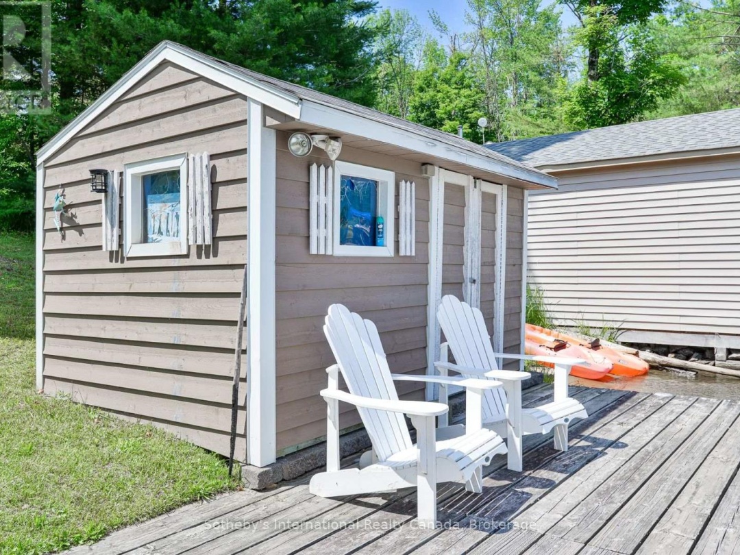 1062 BRADLEY ROAD, Lake Muskoka