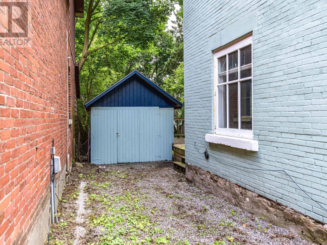 235 Harvey Street, Orillia