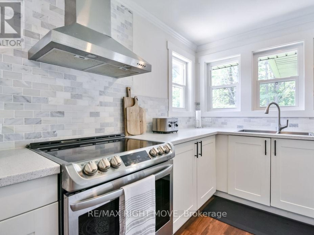 4278 WILSON POINT ROAD N, 