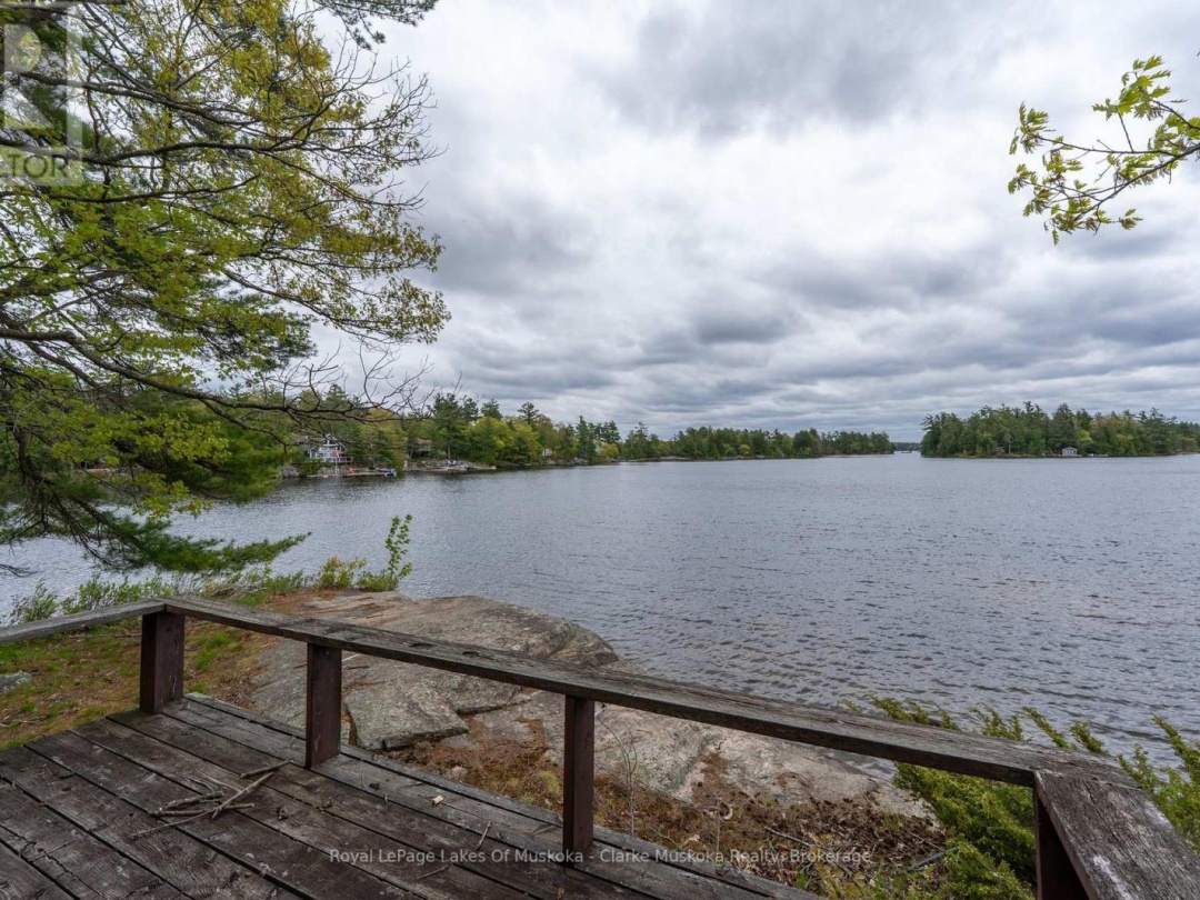 134 Pond Road, Six Mile Lake