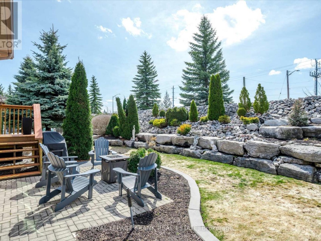 42 HUNTINGWOOD CRESCENT, 