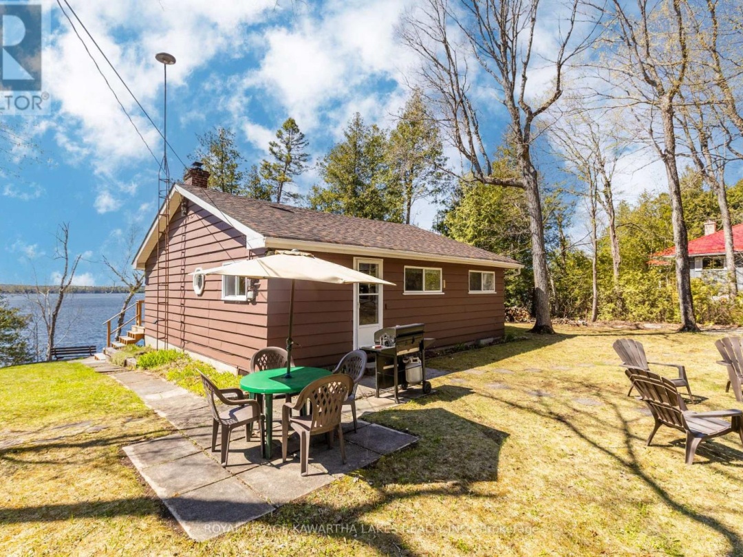 194 Rustic Trail, Four Mile Lake