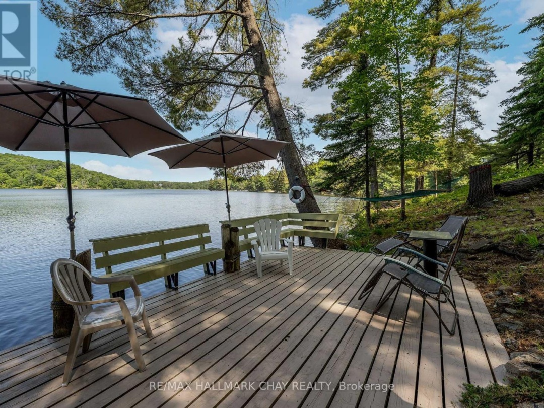 8 EAGLE RIDGE LANE, 
