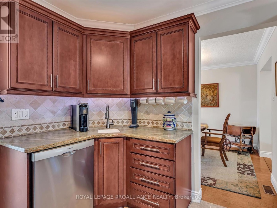2 Patricia Place, Pigeon Lake