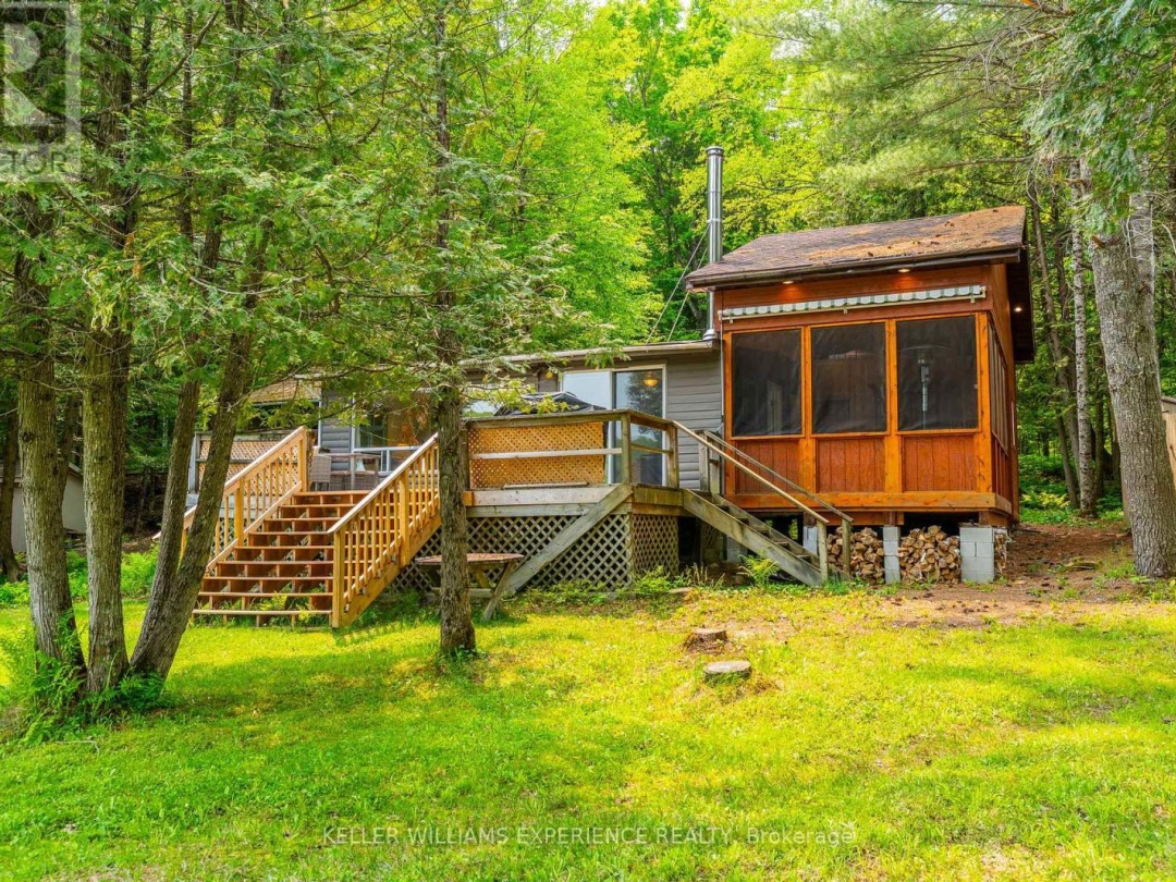 1049 Elsie Bay Road, Horseshoe Lake