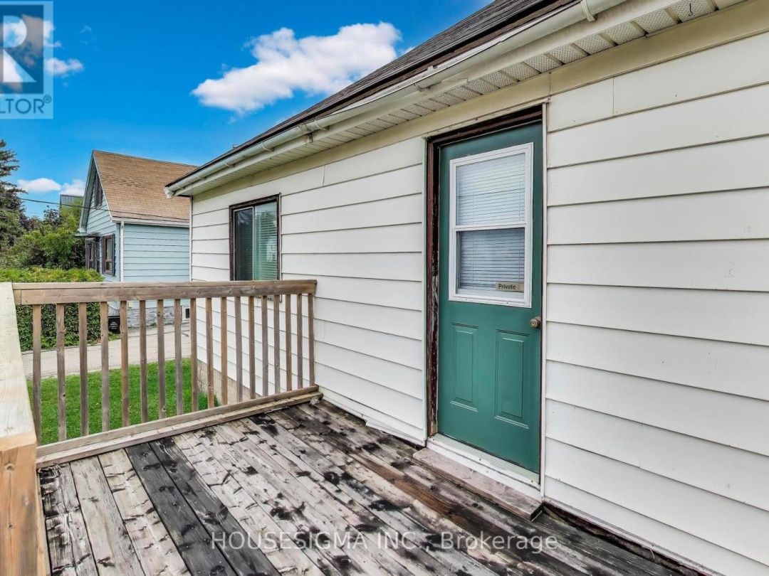 51 JAMES STREET E, 