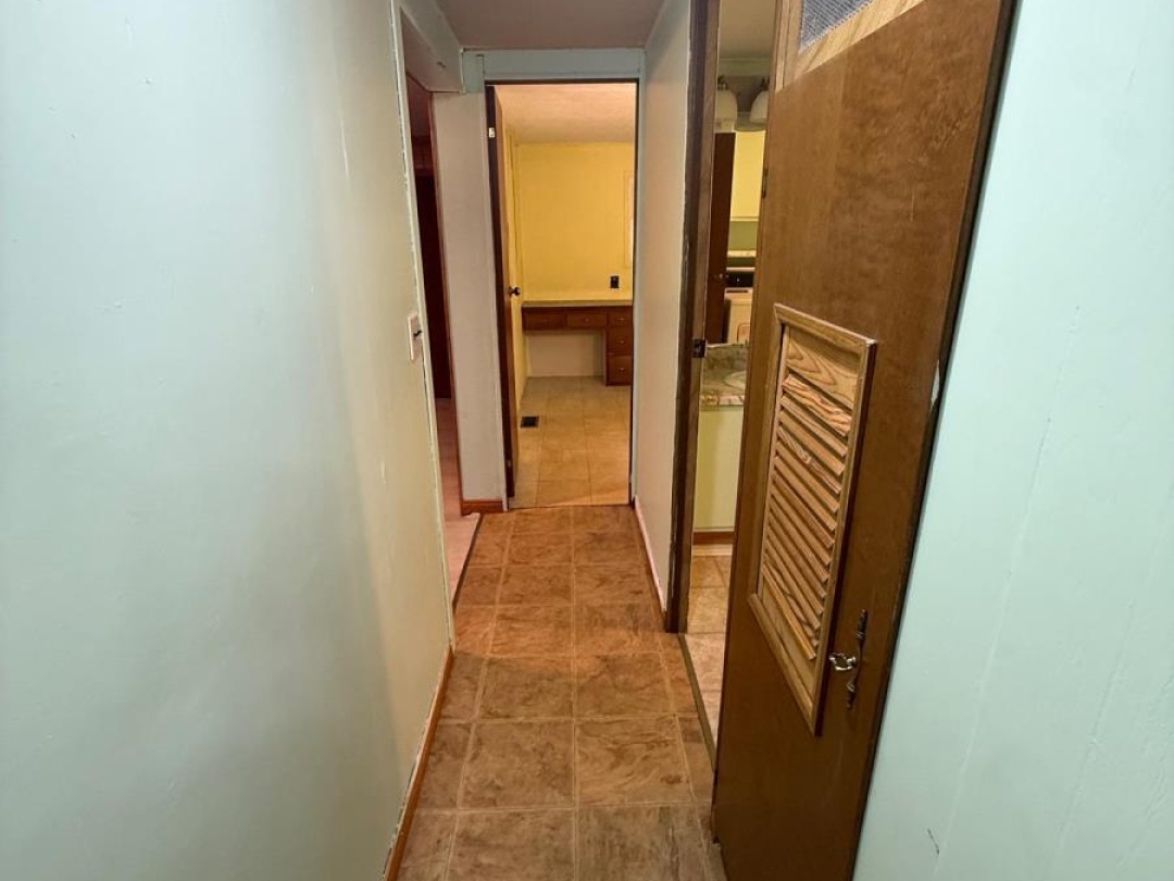 161 - 580 WEST STREET S, 