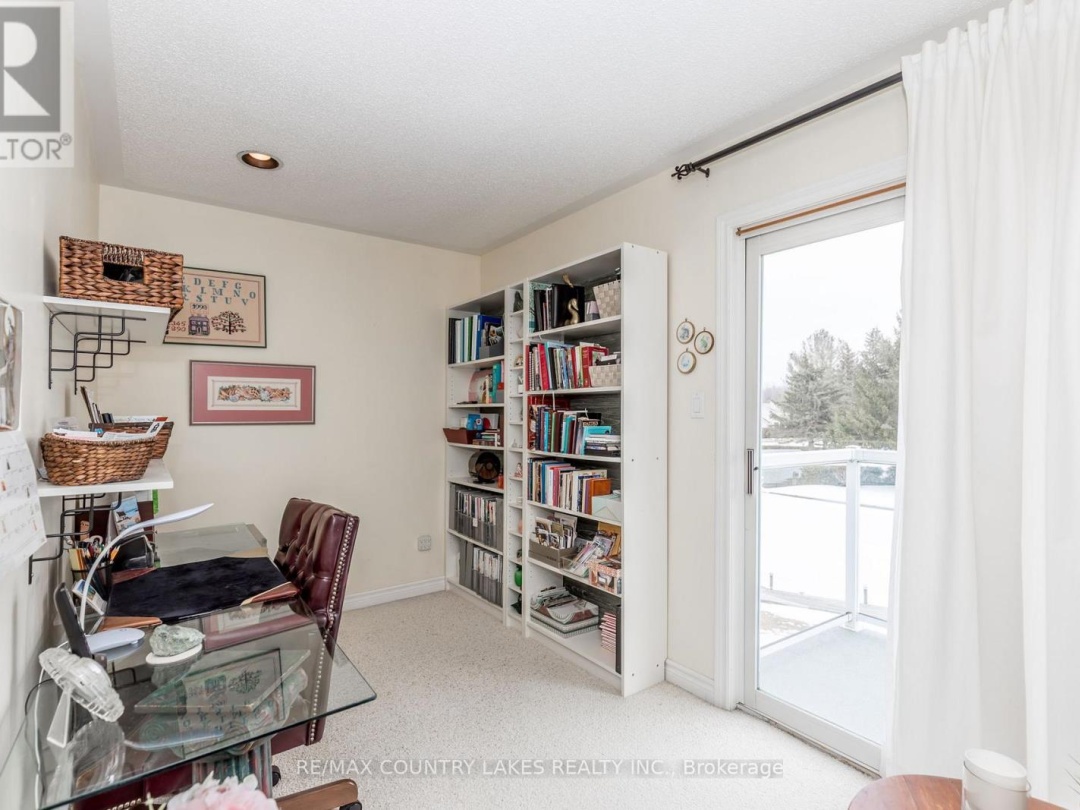 98 TURTLE PATH, Lake Simcoe