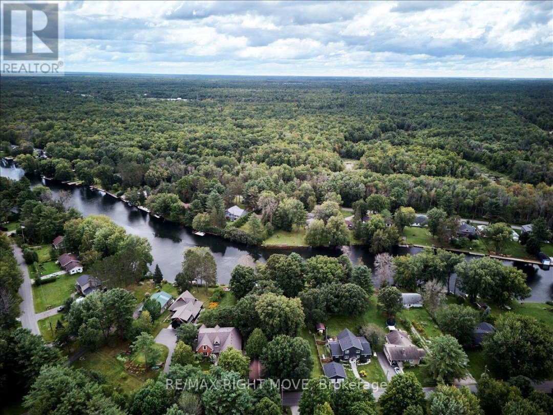 1032 Cowbell Lane, Severn Lake
