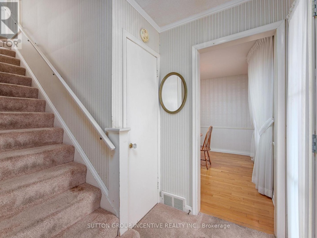 56 Dalton Crescent S, Orillia