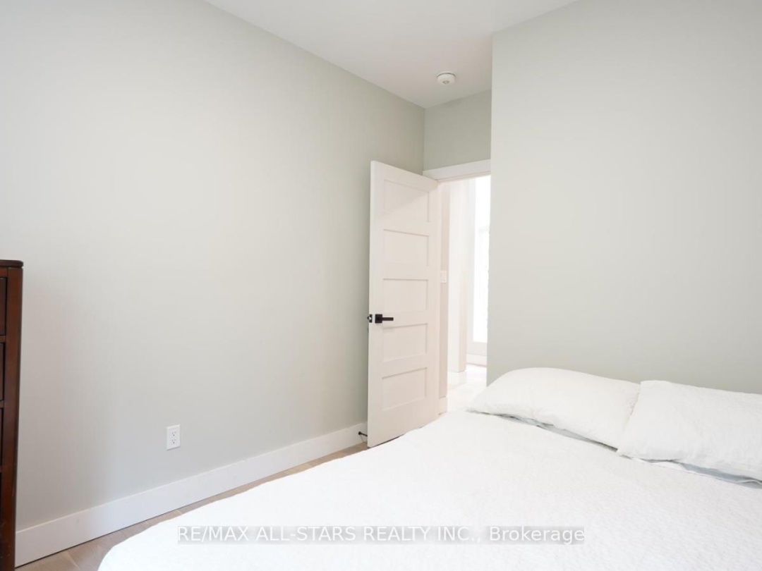 87 RIVERSIDE DRIVE, 