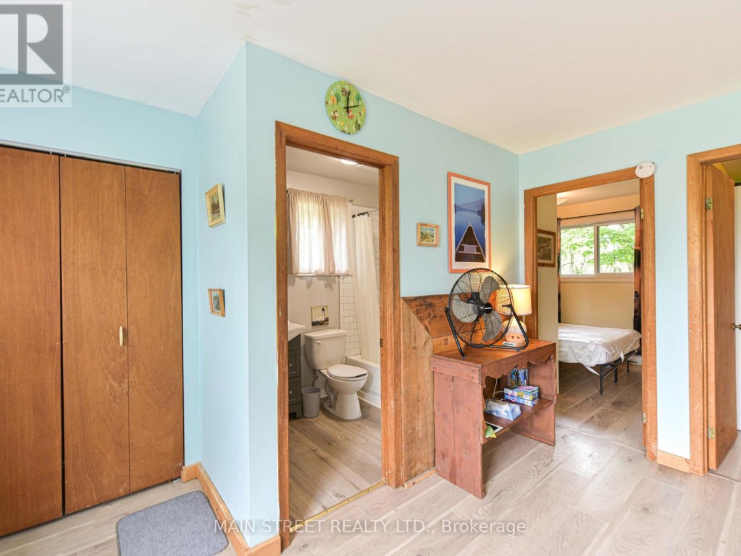 20 - 230 LAKE DALRYMPLE ROAD, 