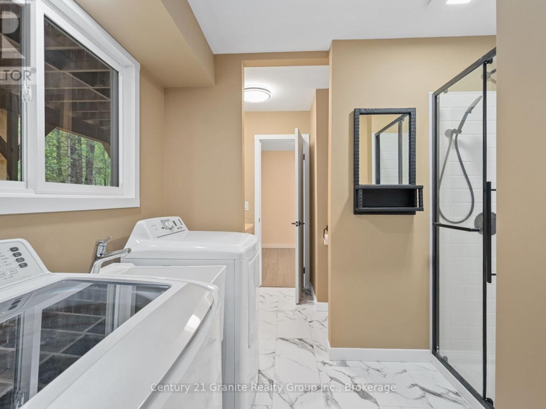 2347 KASHAGAWIGAMOG LAKE ROAD, 