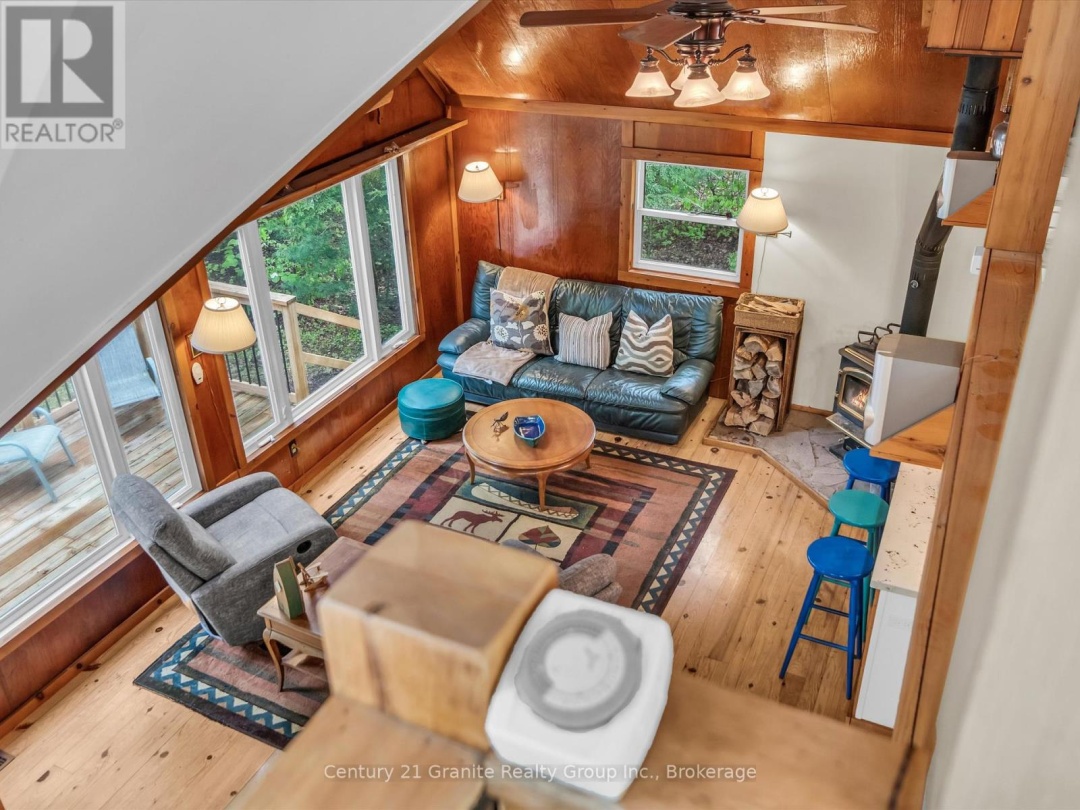 1120 S Clear Lake Road, Clear Lake
