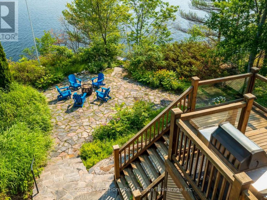 1016 Lawland Heights Road, Lake Muskoka