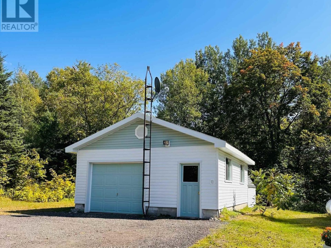 1671 HWY 60 HIGHWAY, 