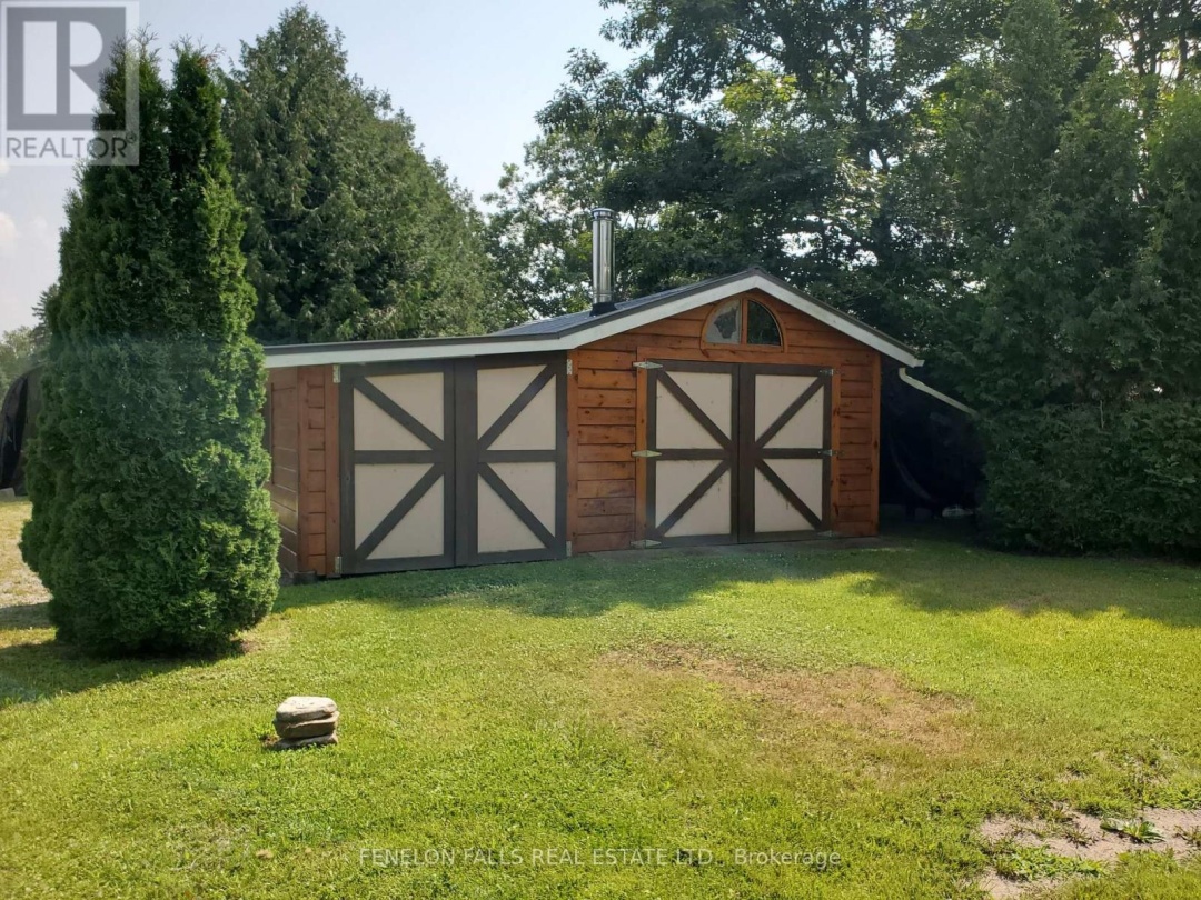 9 Gold Street, Sturgeon Lake