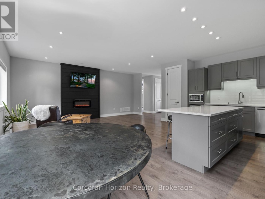 12 REIDS RIDGE, 
