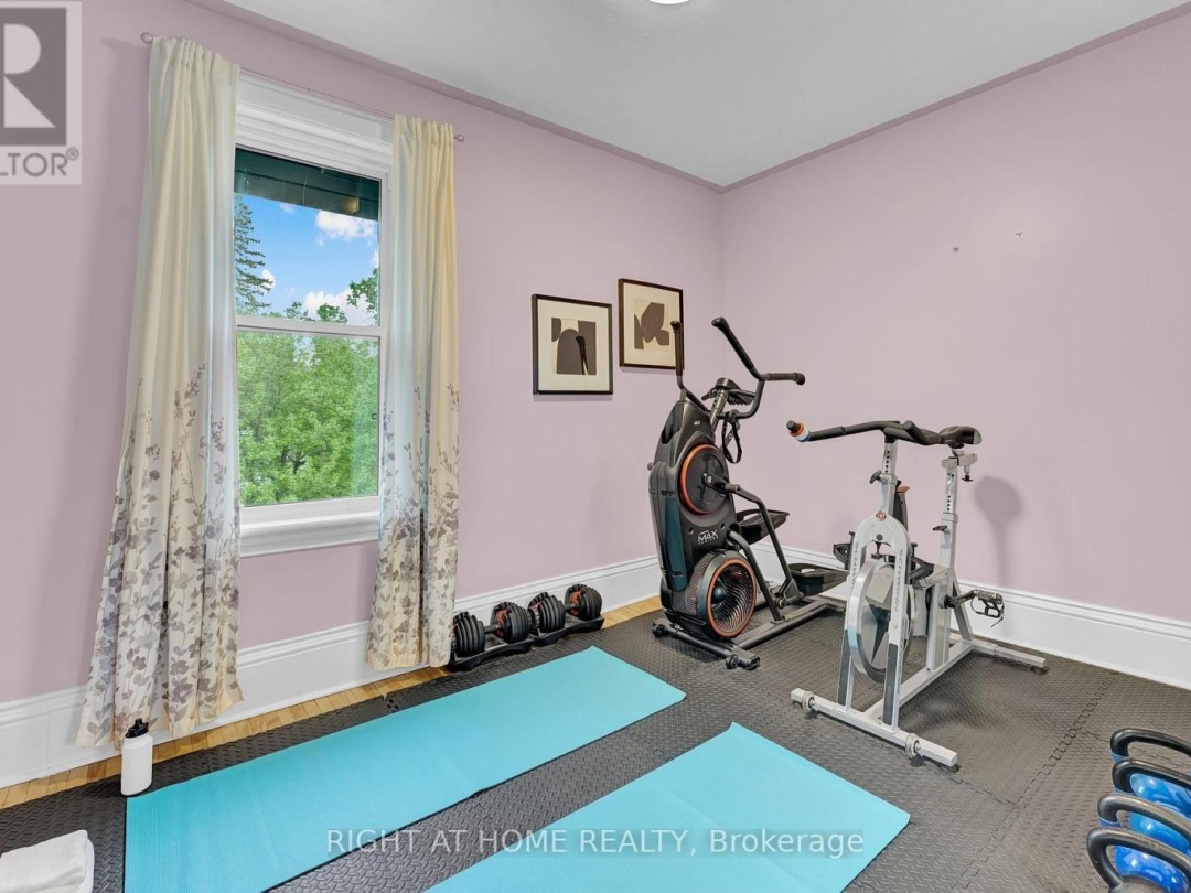 182 Nottawasaga Street, Orillia