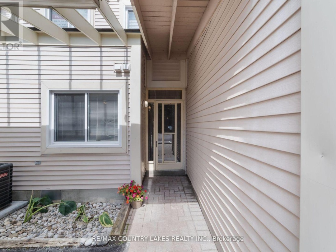 22 100 Laguna Parkway, Lake Simcoe
