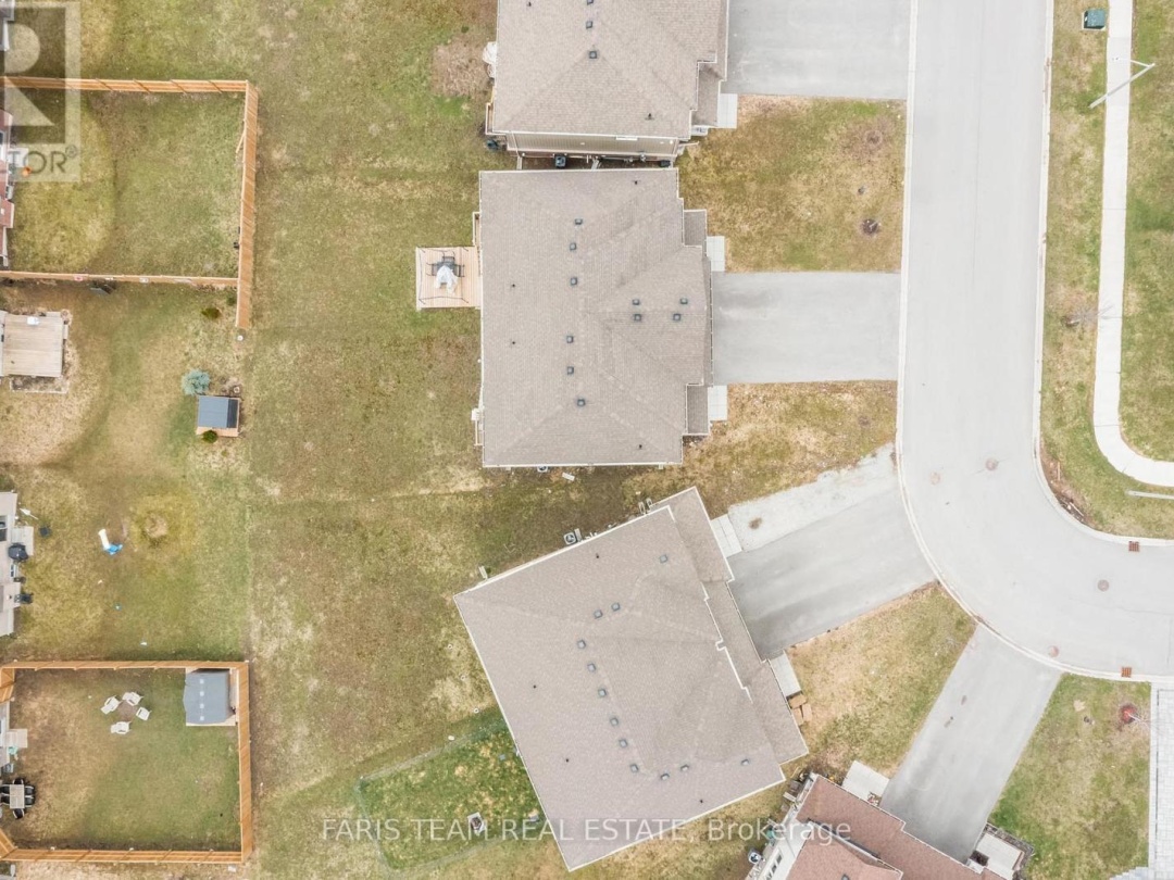 210 Isabella Drive, Orillia