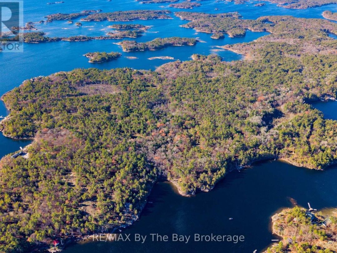LOT 1 ISLAND 1810/BONE ISLAND, Georgian Bay