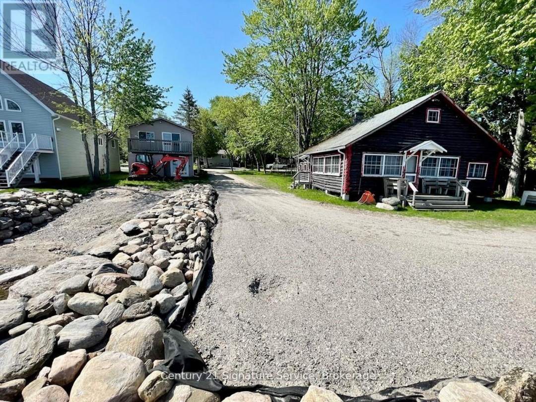 264 ROBINS POINT ROAD, 