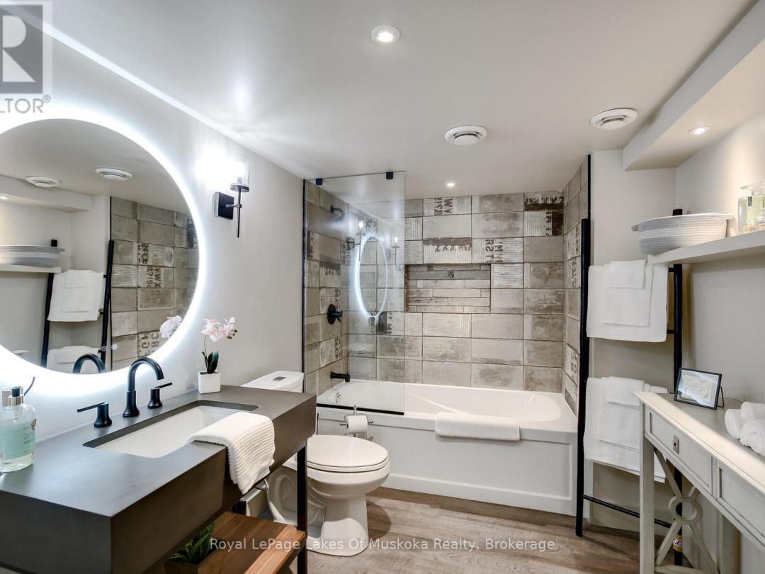 75 SELKIRK DRIVE, 