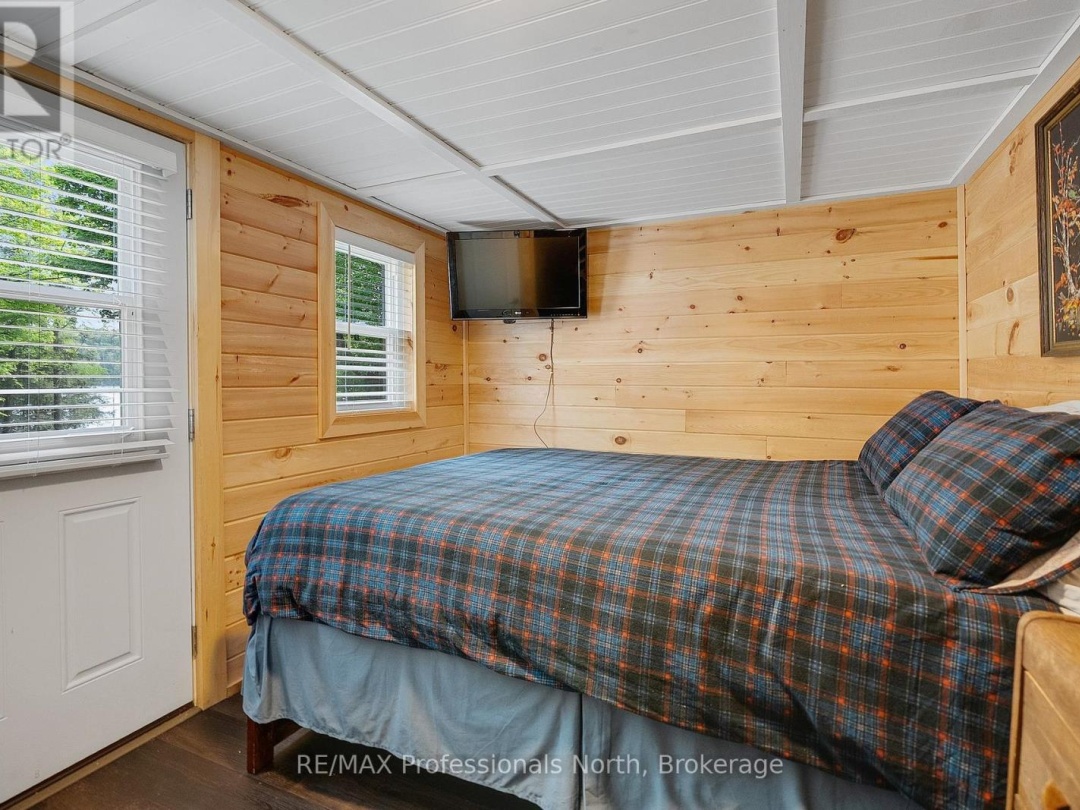 303 Deerwood Drive, Buck Lake