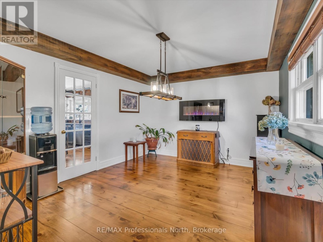 1123 ZISKA ROAD, 