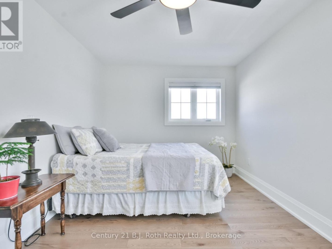 27 53 Dock Lane, Georgian Bay