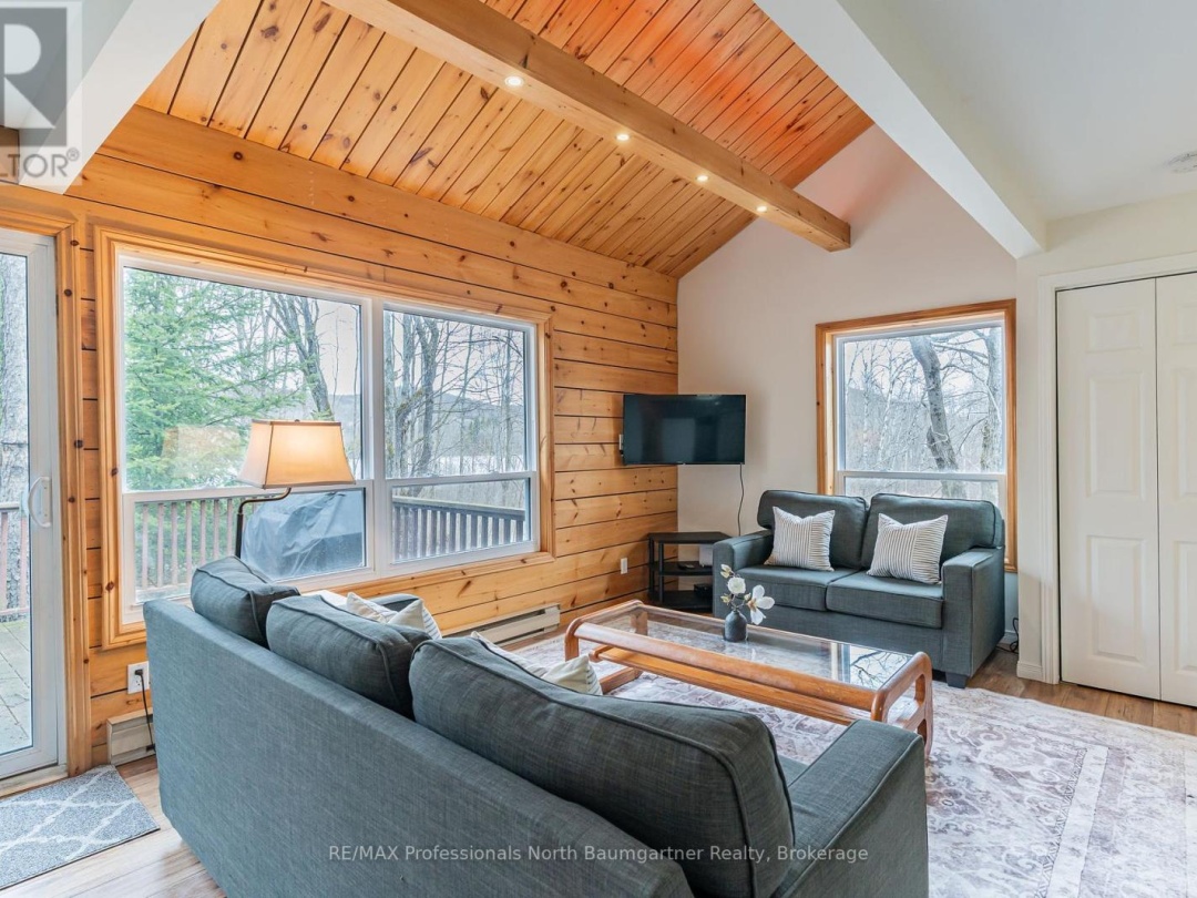 1071 Crabbe Lane, Cranberry Lake