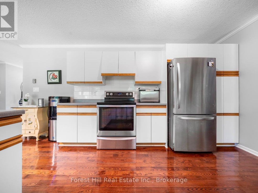 17 SKERRYVORE CIRCLE, 